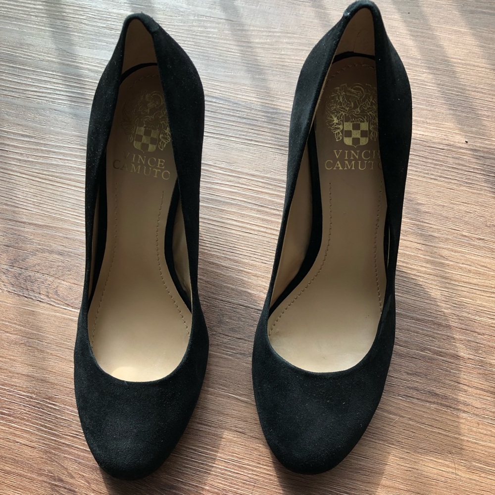Heels - Picture 2 of 5